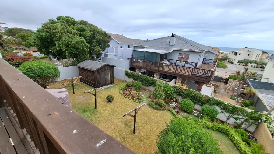 4 Bedroom Property for Sale in Witsand Western Cape